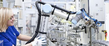 大獲全勝 扎克伯格如何贏得與議員的當面對峙 大獲全勝 扎克伯格如何贏得與議員的當面對峙